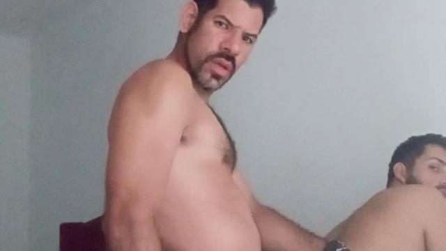 Mijao no cu do Thalis 