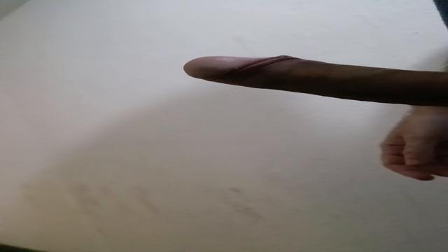 Mamei/dei pro hétero casado na escada de emergência do shopping, enquanto a mulher dele estava na loja