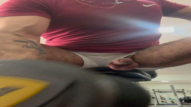 Aki os vídeos da academia sem cortes nem edição!