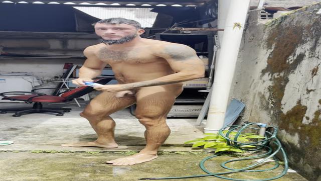 BANHO NO QUINTAL