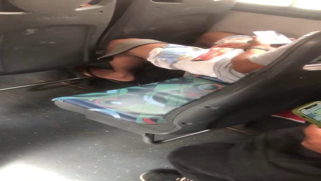 Pau duro no ônibus