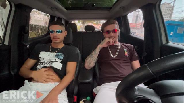 Levei O Novinho Da Zona Leste Para Dar Um Rolê