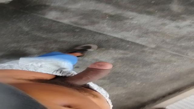 Andando peladao e gozandoo no final ?