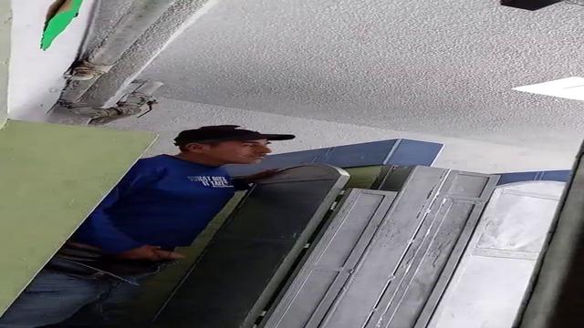 Coroa querendo uma mamada 