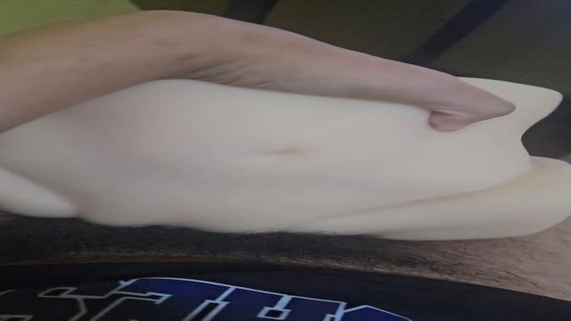 Impossível um mlk não goonar socando numa bucetinha ...