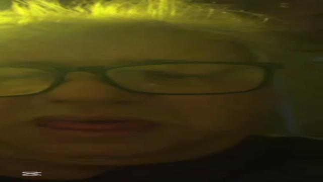 Coroa inédito gordo gostoso tava num bar dentro da f...