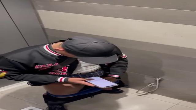 Pego fazendo nudes rsr