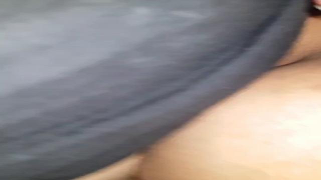 Enchendo o novinho depósito nas cabines com mais leite