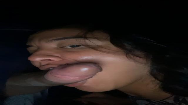 I sucked a big dick in the Glory hole ?