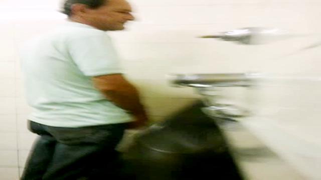 Pissing #69