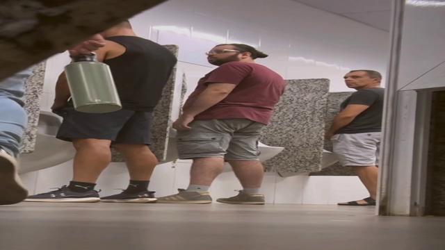 Muita putaria, mamada desses safados