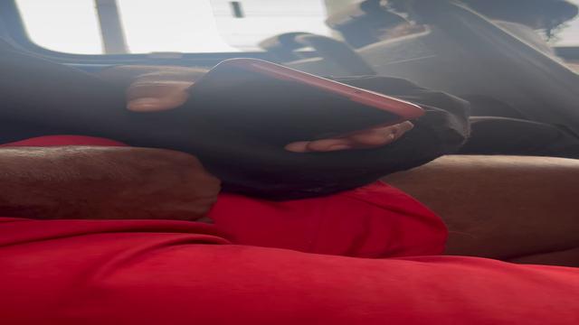 Safado de pau duro no ônibus P-1