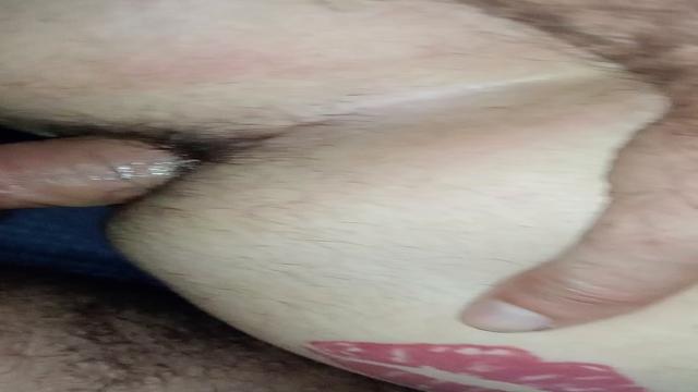 O macho que gosta de comer e gozar dentro, vai ter o...