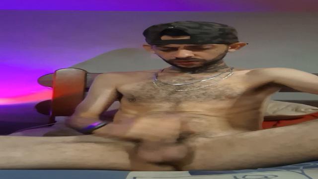 Usando meu brinquedos pro melhor punhetão