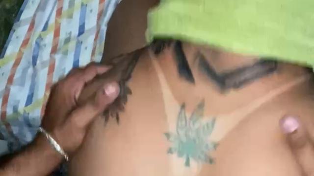 Mal cheguei em fortaleza e já fui sendo arrobada pel...