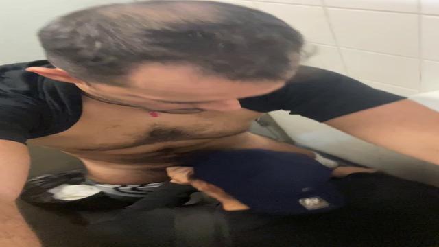 BANHEIRÃO - MADRUGADA FRIA E EU FAZENDO A FESTA DOS ...