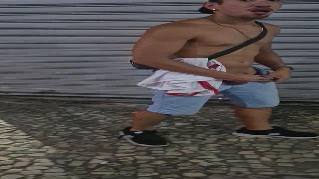 Punheta na rua parte 1