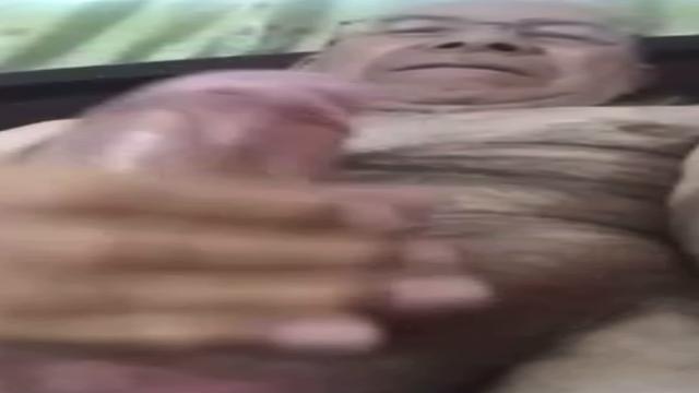 Ele voltou o coroa do sacão .. tem vídeos desse apos...