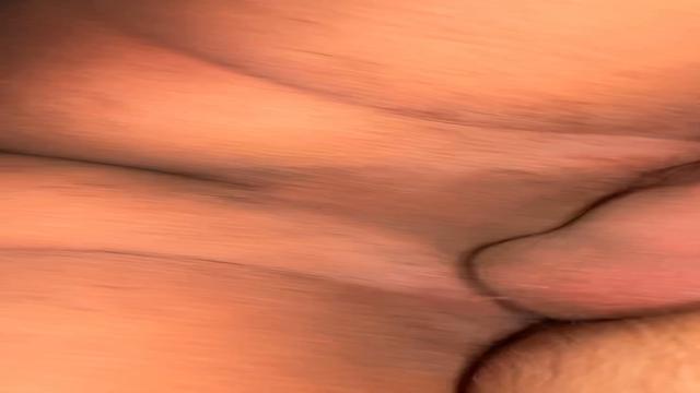 Soquei forte no rabo dele