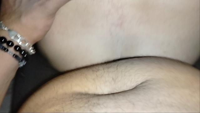 Esse gostoso tava chegando no finalzinho do rolê de ...