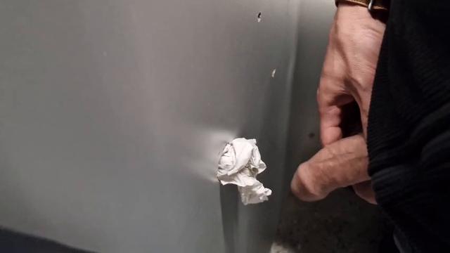 Uma brincadeira no banheiro não se nega