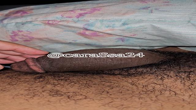 O Casado pauzudo tomou umas e dormiu aqui em casa 