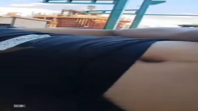 Maduro que gozou no trabalho e na praça à noite dess...