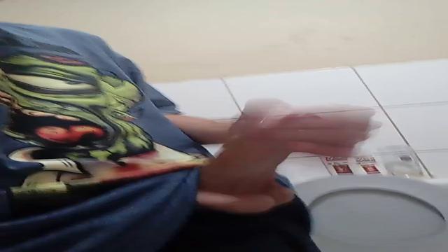 Época que eu batia punheta escondido... Foda ?‍??