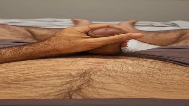 AMANHECENDO DE RESSACA MAS COM TESAO EM ALTA VEM