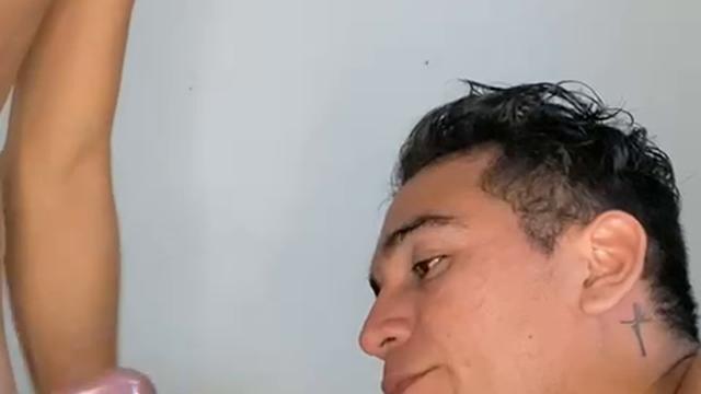 Mamando o novinho 