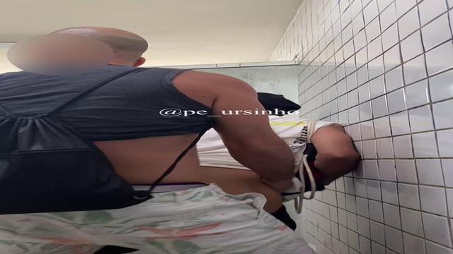 Metendo a pica no casado