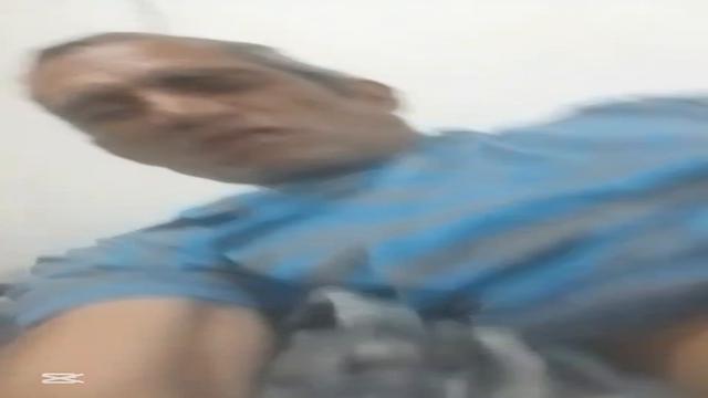 Maduro 57 anos magrinho roludo porteiro inédito part 1 primeira vez dele aqui 