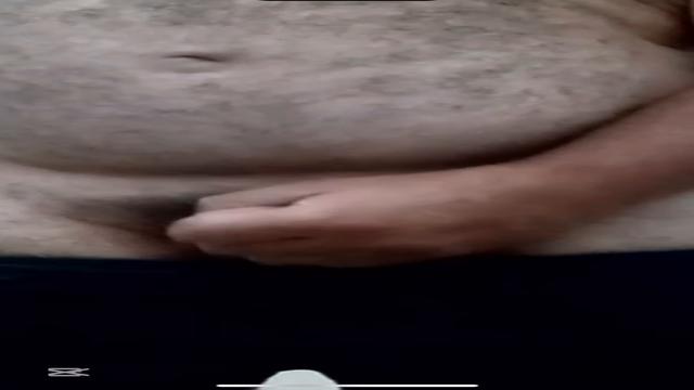 Gordinho muito safado tem mais vídeos dele .. esse é...