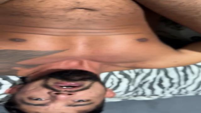 Sexo aleatório com desconhecidos do app.