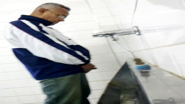 PISSING #321