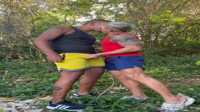 Fudendo com o moto Uber 