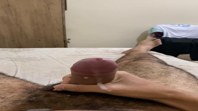 10 jets of hot, thick cum, you can count!