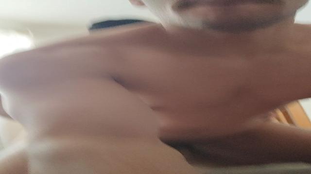 Rapidinha com macho casado.