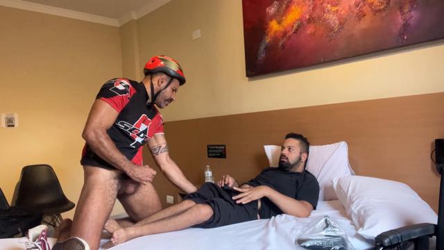 Sexo especial com cadeirante 