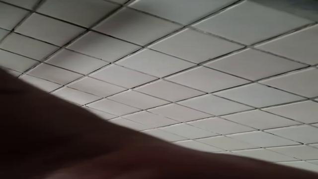 Tarado encheu minha boca de porra