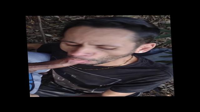 Primeira foda do novinho  No mato