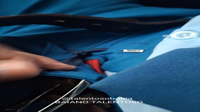 OFERECI CARONA ESSE COROA MOTORISTA DE ONIBUS ELE DE...