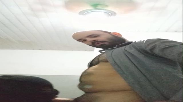 Botei o segurança pra mamar!