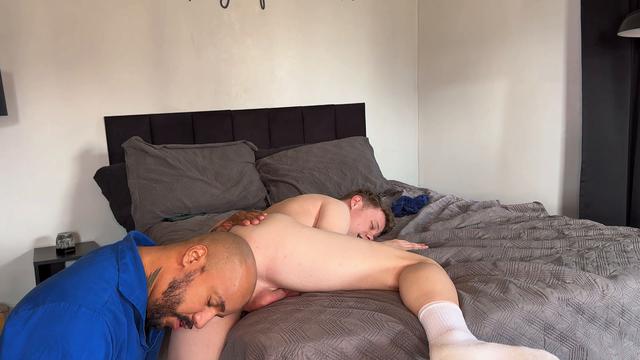 Fudendo o gringo loirinho