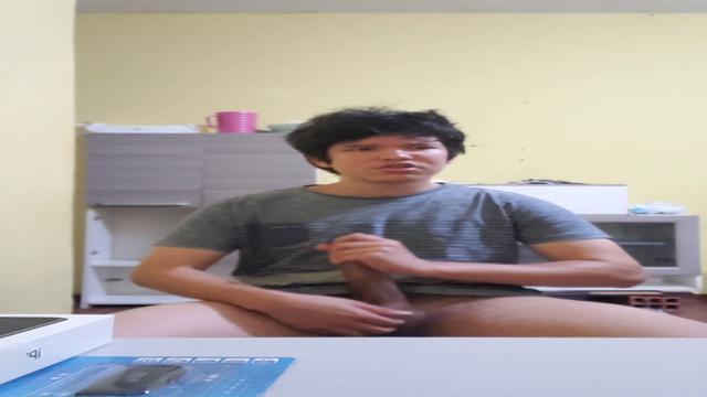 Batendo uma vendo putaria