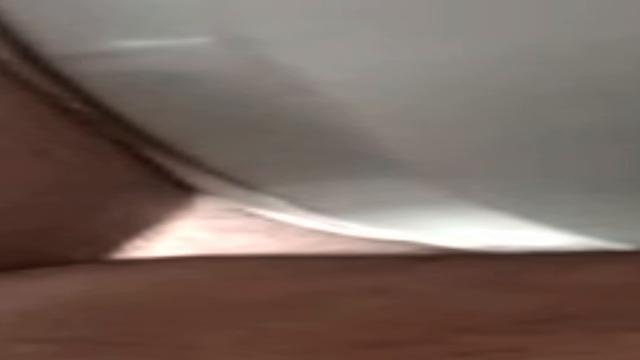 O peão batendo uma e o pauzufo no reservado 