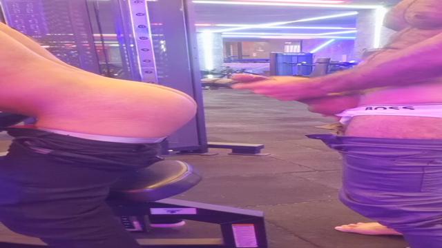 ACADEMIA / Treino de Biceps no banco !