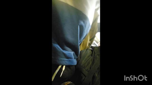 Peguei o ônibus para trabalhar de manhã e o cara foi...