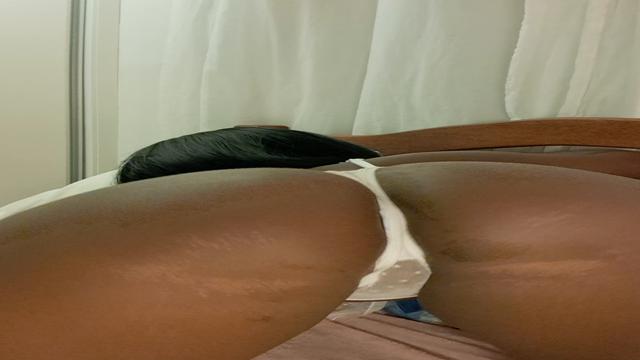 Assim fica impossível não gozar