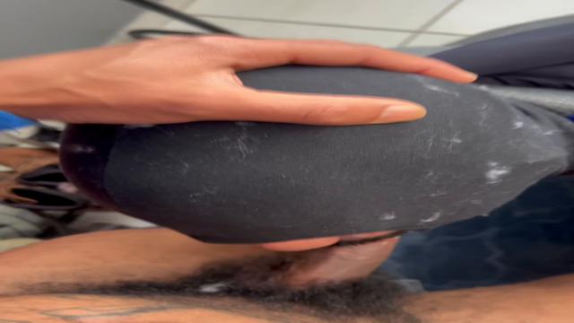 Botei o puto pra limpar meu pau 